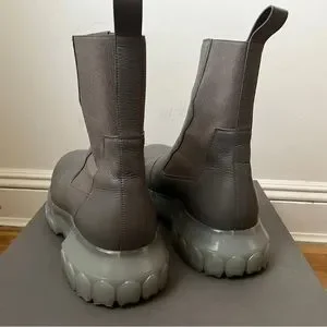 rick owens Grey Beetle Bozo Tractor Boots size 41 Rick Owens | Shoes | Rick Owens Grey Beetle Bozo Tractor  main image 2